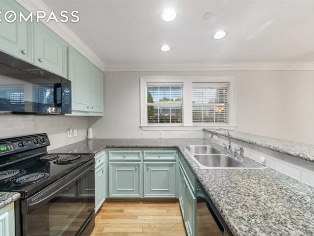 Condo for sale in Harris, Texas