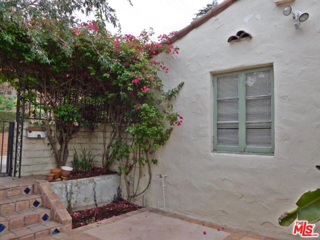 Property for rent in Canoga Park, California