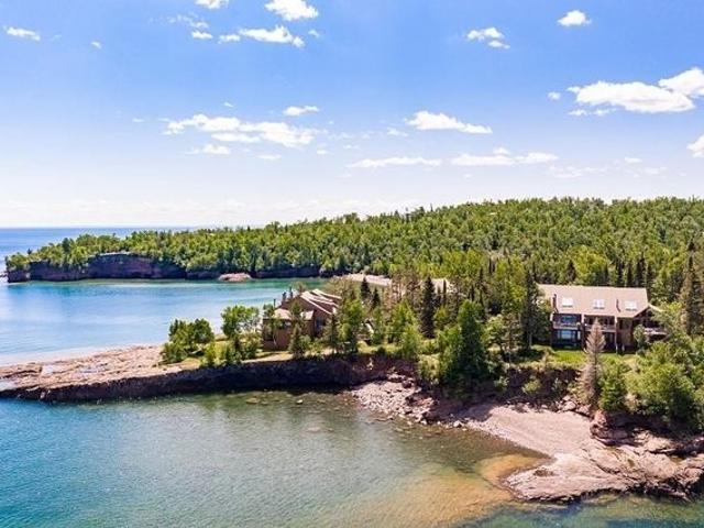 Condo for sale in Two Harbors, Minnesota