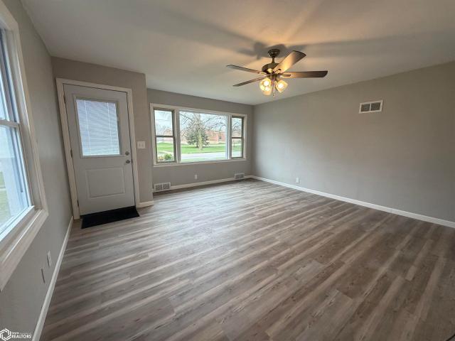 House for sale in Iowa Falls, Iowa