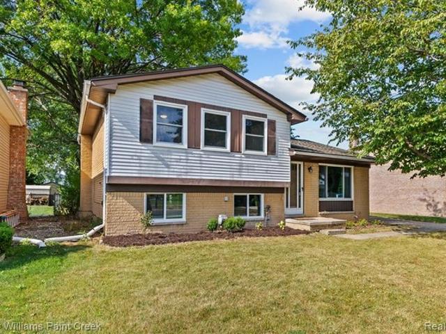 House for sale in Clinton Township, Michigan