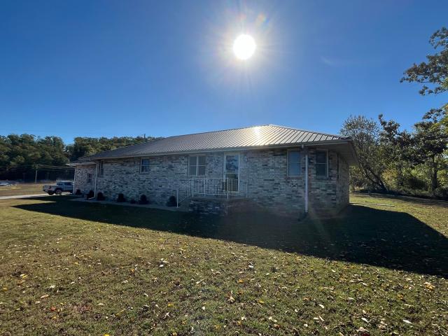 House for sale in Cassville, Barry County
