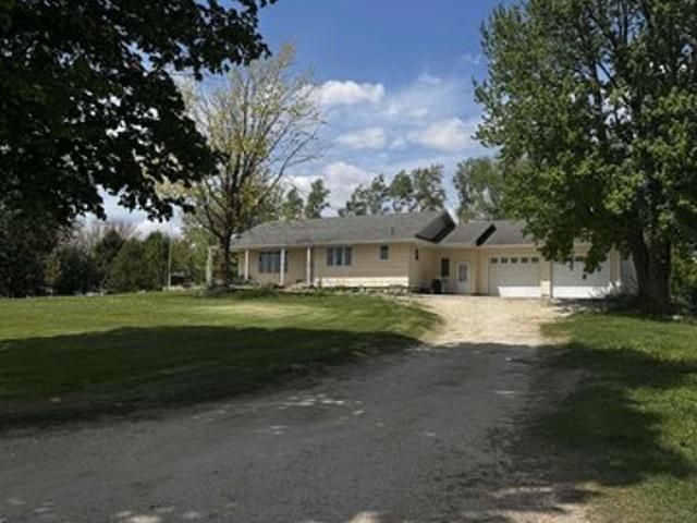 House for sale in Iowa Falls, Iowa