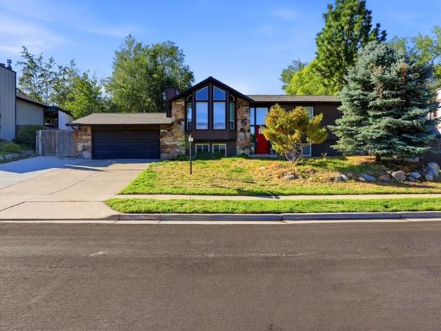 House for sale in Sandy, Salt Lake County