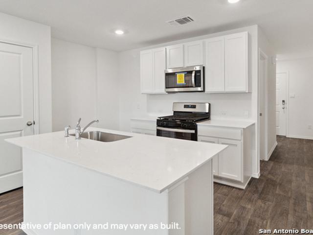 House for sale in Leesville, Texas