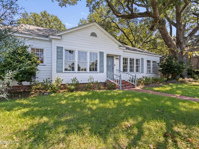 House for sale in Gulfport, Mississippi