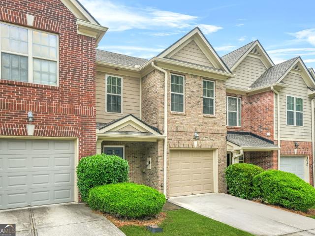 Townhouse for sale in Conyers