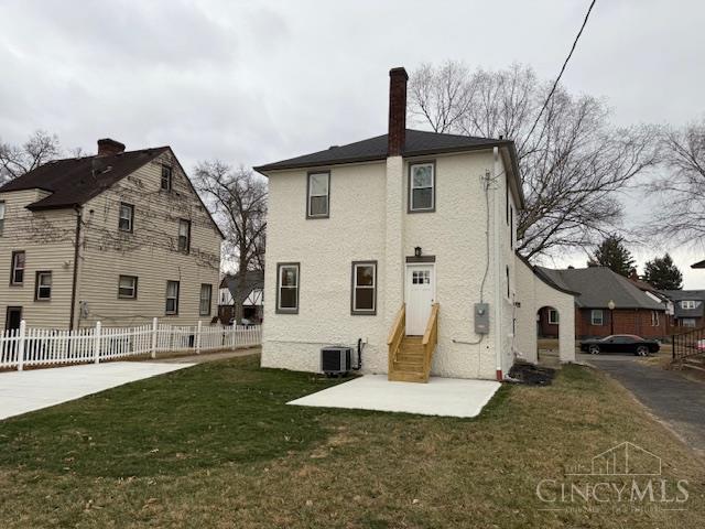 House for sale in Roselawn, Ohio