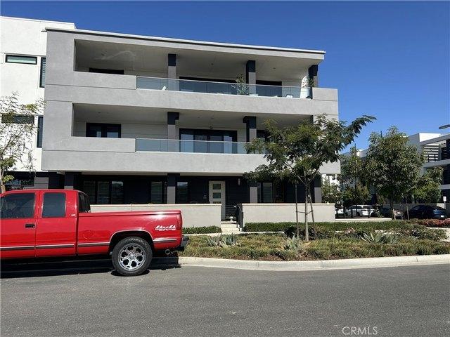 Condo for sale in Tustin, California