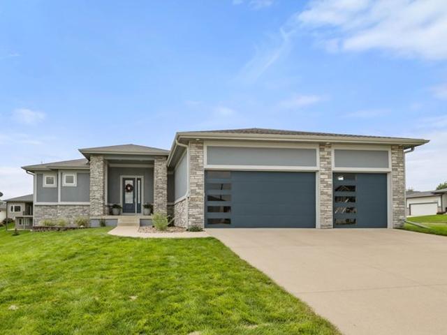House for sale in Urbandale, Iowa