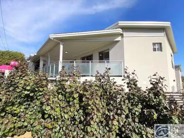 Apartment for rent in Innaloo, Western Australia