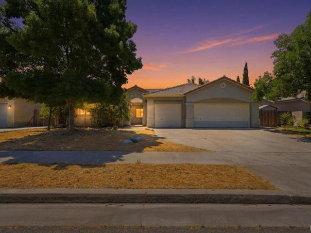 House for sale in Lemoore, California