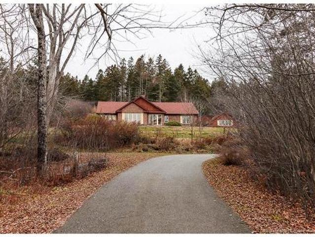 House for sale in Hampton, New Brunswick