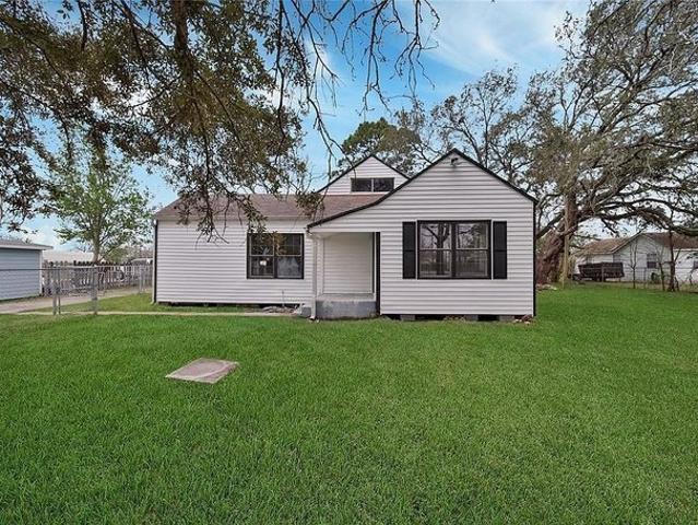 House for sale in La Marque, Texas