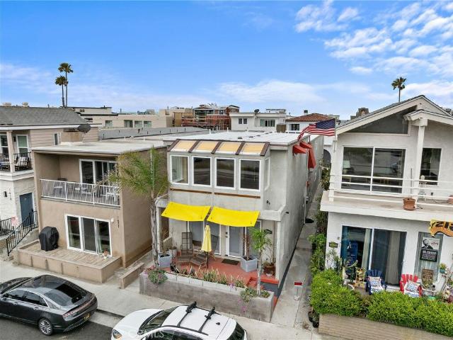 Duplex for sale in Newport Beach