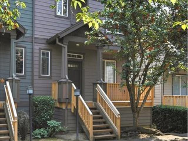 Townhouse for sale in Oregonia