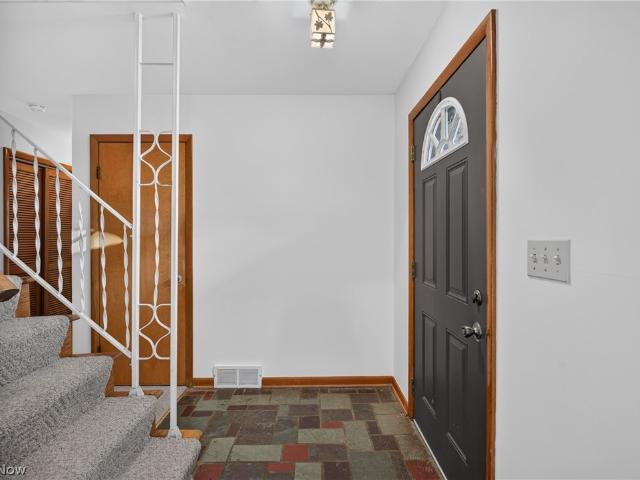 House for sale in Hinckley, Ohio
