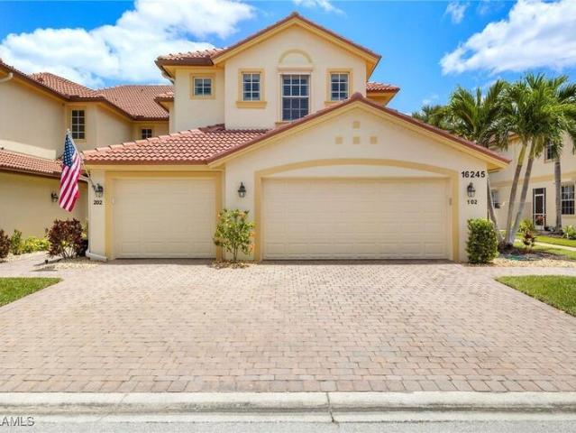 Townhouse for sale in Fort Myers