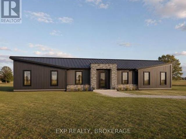 House for sale in Ontario