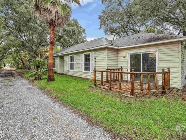 House for sale in Gulf Shores, Alabama