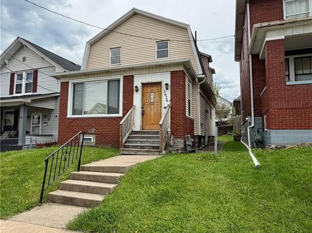 House for sale in New Kensington, Pennsylvania