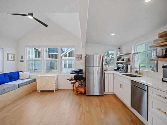 House for sale in Cardiff, California