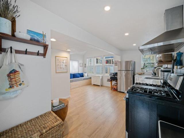 Property for sale in Cardiff, California