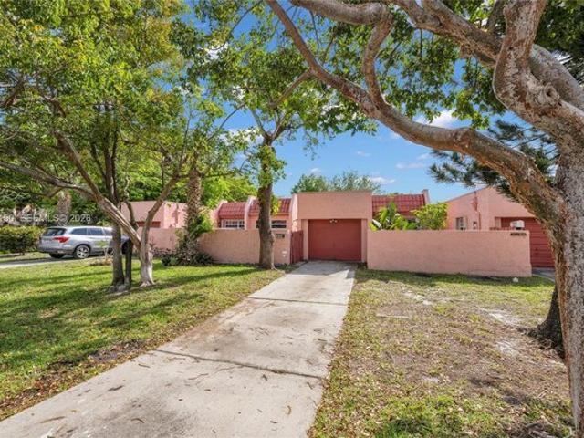 Condo for sale in Lauderhill, Florida