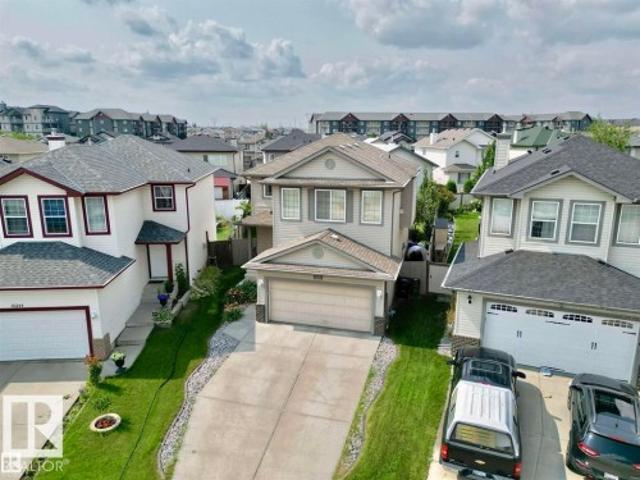 House for sale in Wedgewood, Alberta