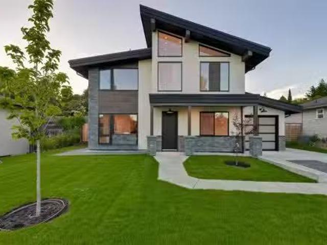 House for sale in Victoria, British Columbia
