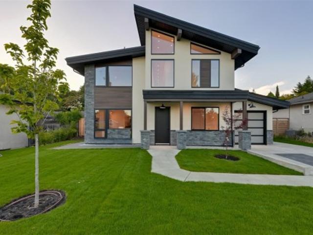 House for sale in Victoria, British Columbia