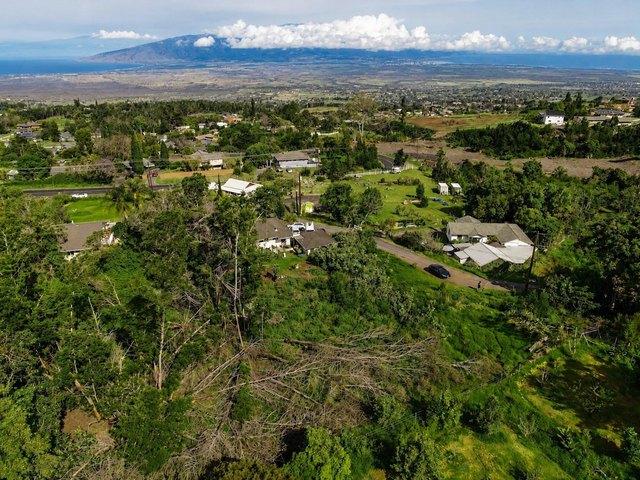 Land for sale in Kula, Hawaii