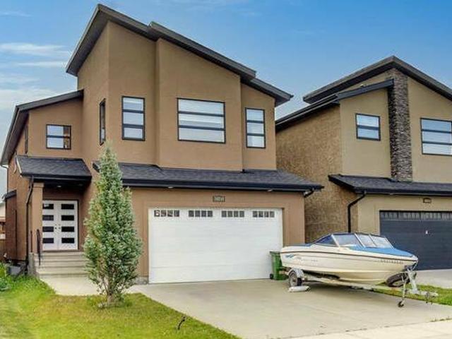 House for sale in Wedgewood, Alberta