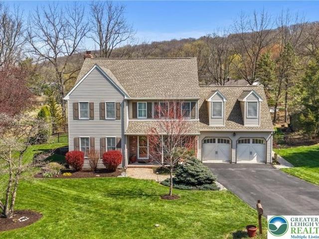 House for sale in Easton, Pennsylvania
