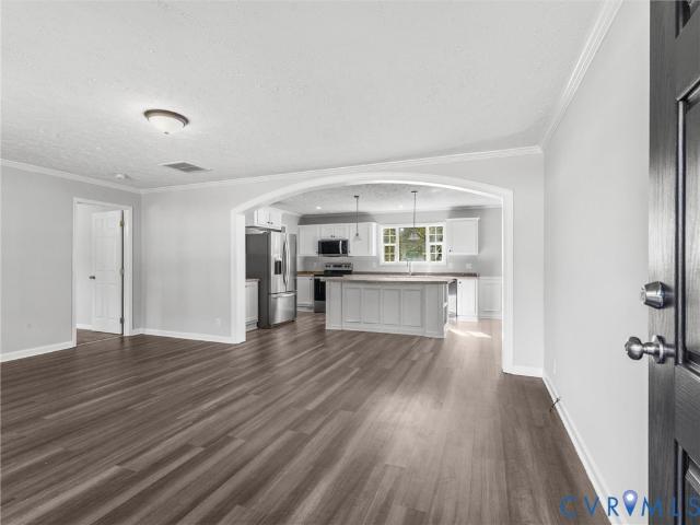 House for sale in Holly Hills, Powhatan