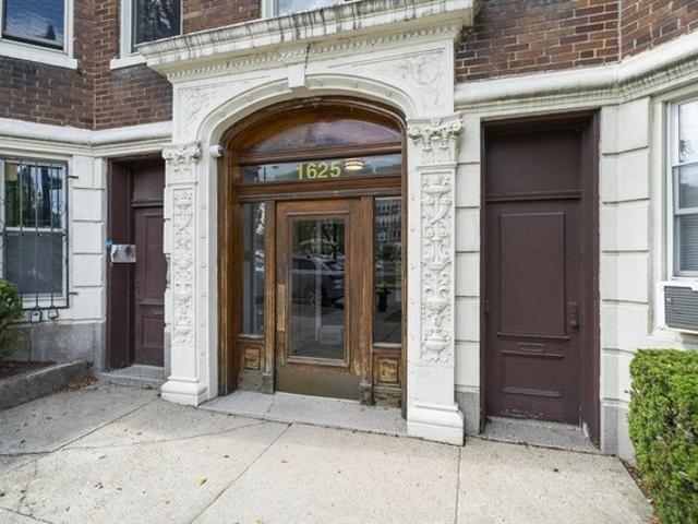 Condo for sale in Boston, Massachusetts