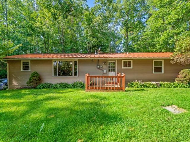 House for sale in Ossineke, Michigan