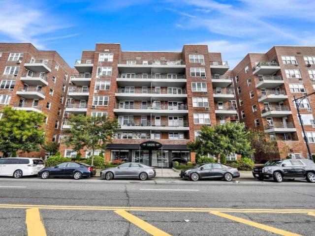 Apartment for sale in Brooklyn