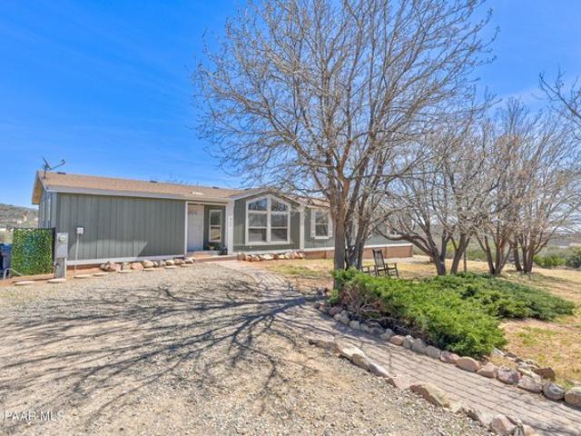 House for sale in Dewey, Arizona