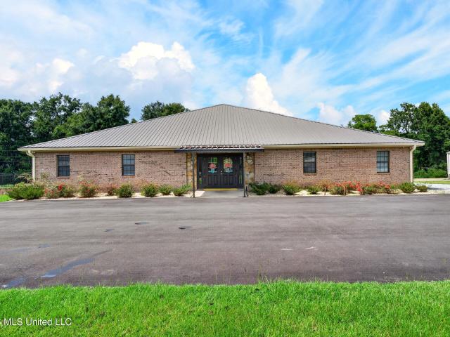 Commercial for sale in Wiggins, Mississippi