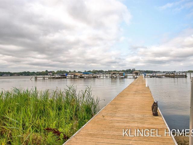 Condo for sale in Ferrysburg, Michigan