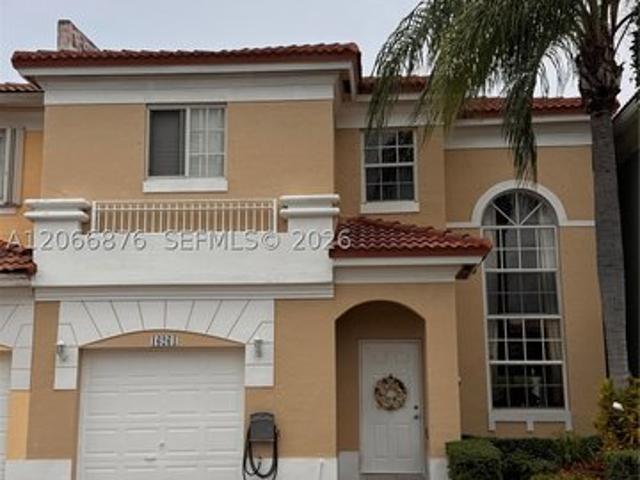 Townhouse for sale in Miami, Florida