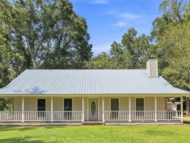 House for sale in Walker, Livingston Parish