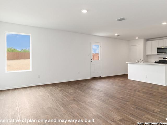 House for sale in Leesville, Texas