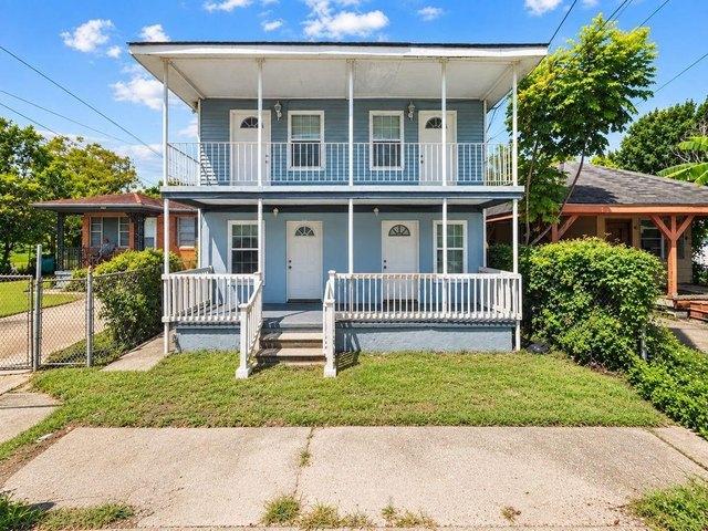 House for sale in Metairie Terrace, Metairie