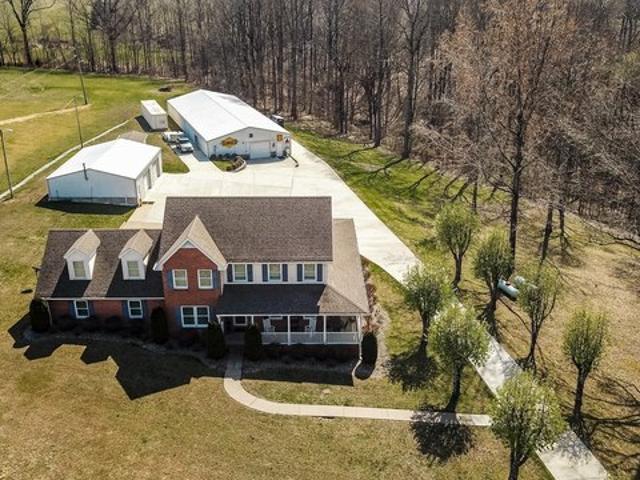 House for sale in Westmoreland, Middle Tennessee