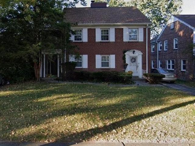 House for sale in Roselawn, Ohio