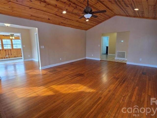 House for sale in East Flat Rock, North Carolina