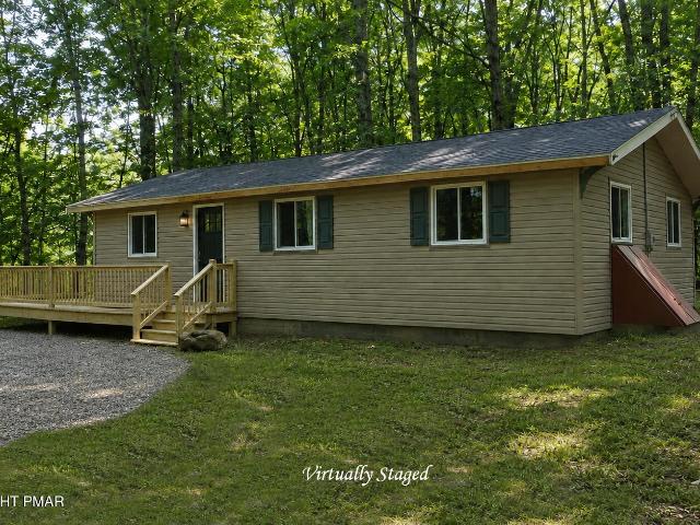 House for sale in Blakeslee, Pennsylvania