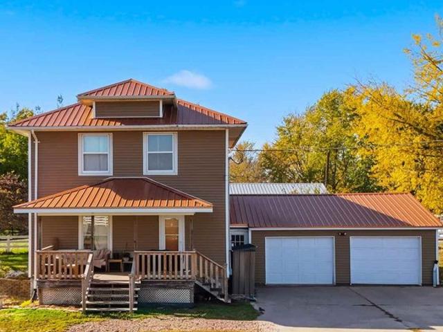 House for sale in Washington, Iowa